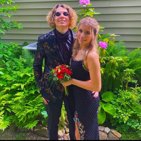 SHERRI HILL DRESS #52421 COLOR: BLACK SIZE:00 (worn once) - Picture 2 of 3